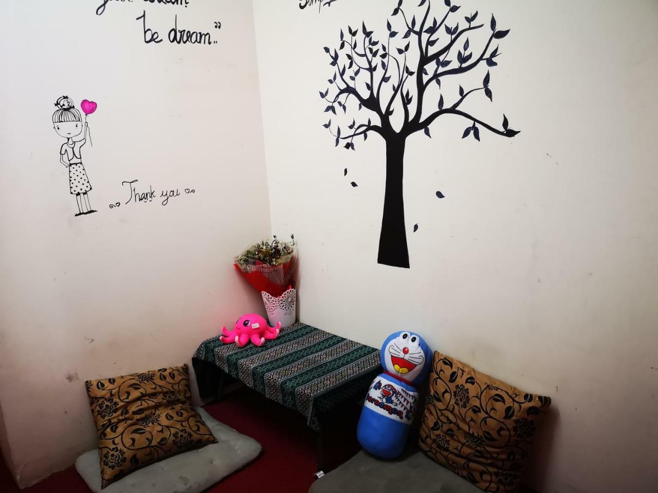 Sofia Hostel Чианграй Экстерьер фото