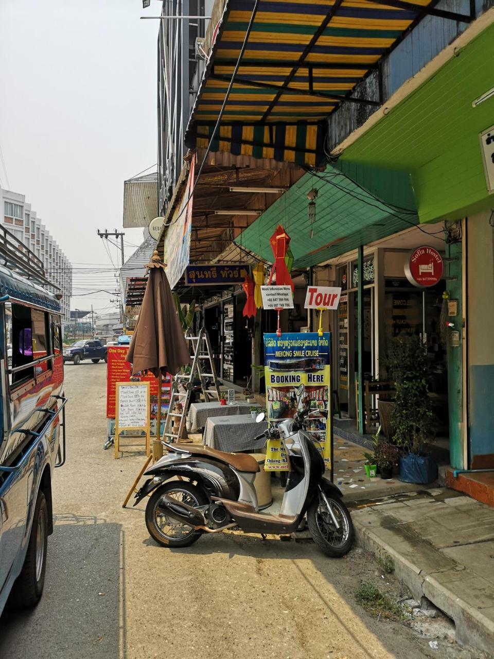 Sofia Hostel Чианграй Экстерьер фото