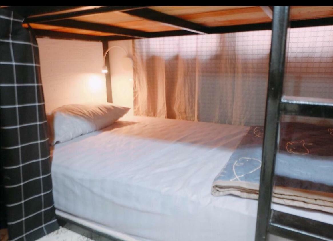Sofia Hostel Чианграй Экстерьер фото