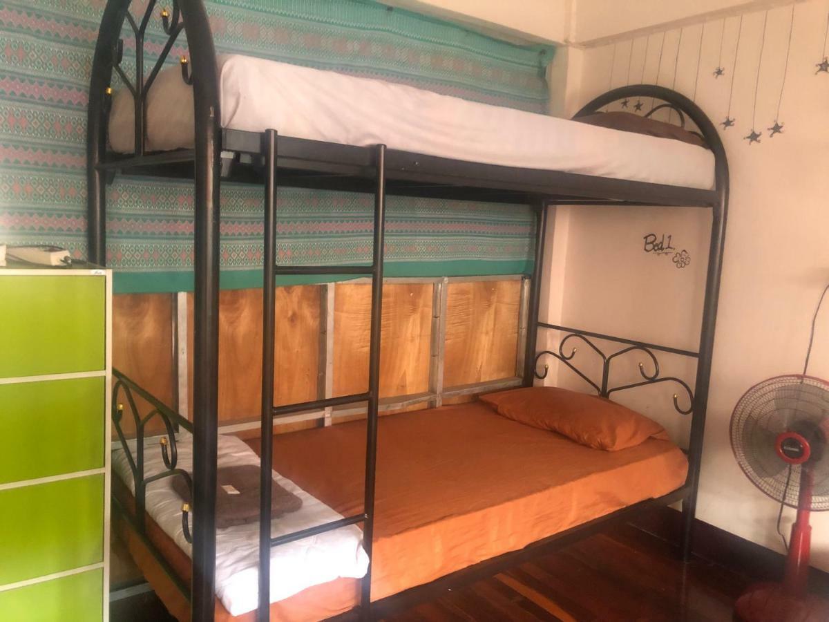 Sofia Hostel Чианграй Экстерьер фото