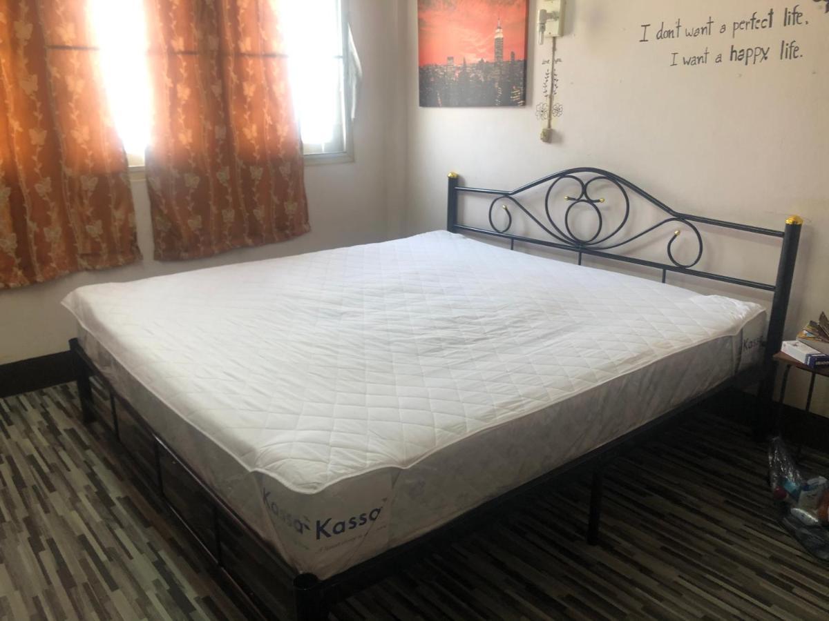 Sofia Hostel Чианграй Экстерьер фото